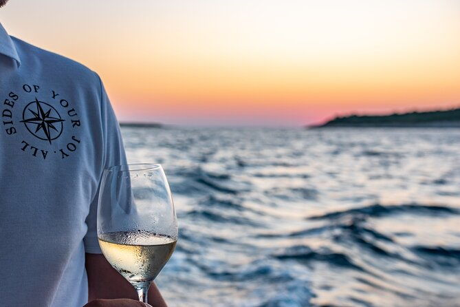 3-hours-private-wine-and-sunset-tour