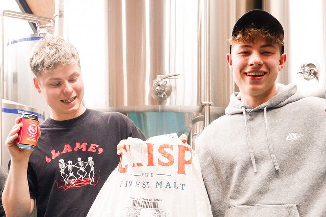 3-locks-brewing-company-tour-and-tasting-experience-in-camden-2