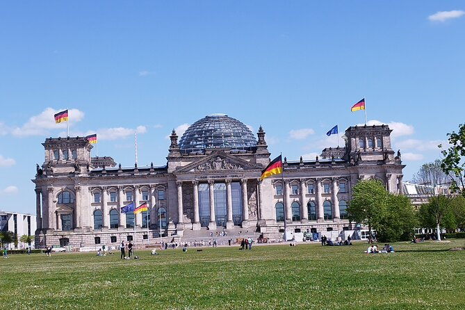 35-hours-highlights-berlin-rickshaw-private-driver-shared-guide
