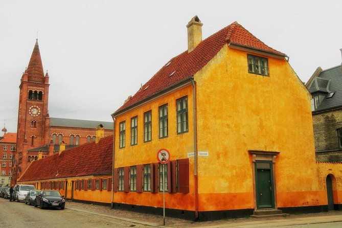 3h-private-walking-tour-copenhagen