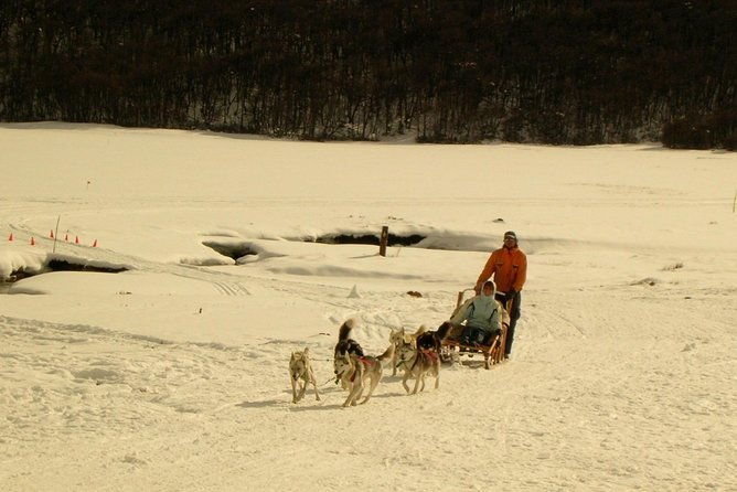 7-hour-lakes-escondido-fagnano-ushuaia-shared-tour