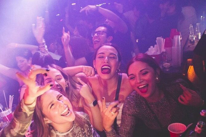 a-night-in-medellin-with-exclusive-nightclubs-rooftops-and-shots