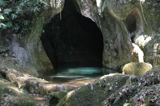 actun-tunichil-muknal-cave-tour-and-picnic