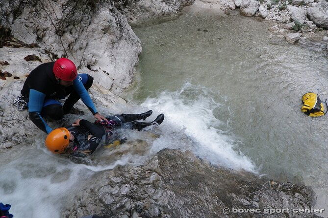 advanced-canyoning-a-package