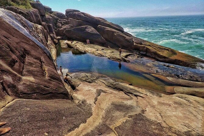 adventure-experience-to-saco-bravo-waterfall-by-paraty-tours