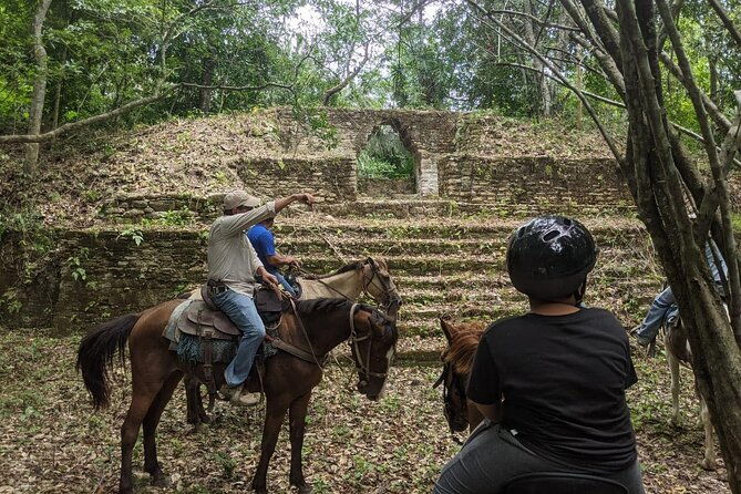 adventure-sun-set-horse-ride