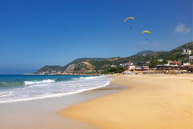 alanya-paragliding-experience-by-local-expert-pilots-w-transfer