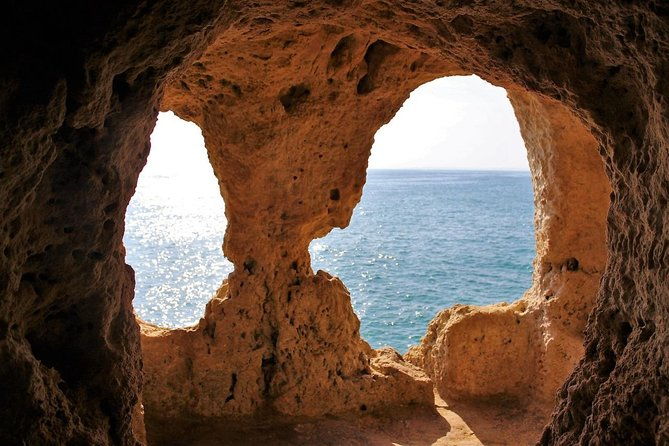 algarve-coast-chapel-of-bones-private-van-tour-2