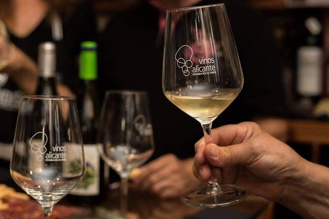 alicante-traditions-and-tasting-at-the-market