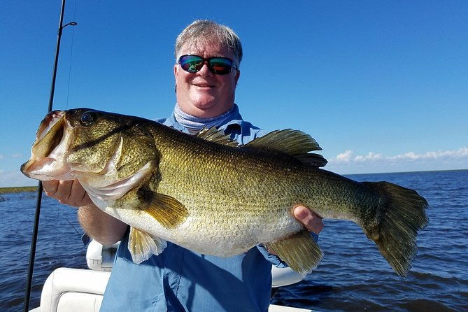 all-day-lake-okeechobee-fishing-trip-near-palm-beach