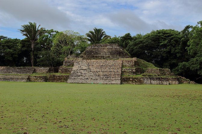 altun-ha-and-zipline-from-belize-city