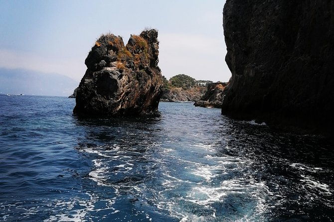 amalfi-coast-private-boat-tour-from-praiano-or-positano-2