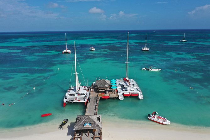 antilla-shipwreck-and-catalina-bay-snorkel-sail