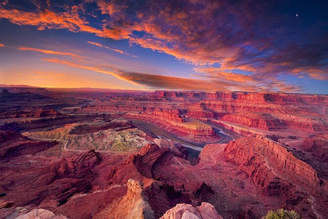 arches-canyonlands-moab-adventures-small-group-3-day-tour