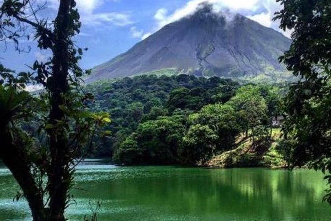 arenal-volcano-horseback-riding-hot-springs-included