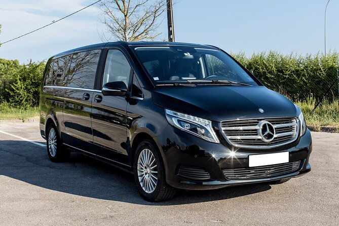 arrival-transfer-frankfurt-airport-fra-to-frankfurt-by-van