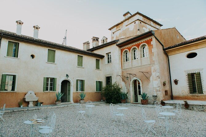 art-wine-experience-in-valpolicella-at-palazzo-montanari