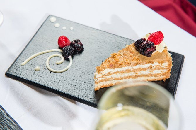 aruba-four-course-caribbean-dinner-cruise-experience