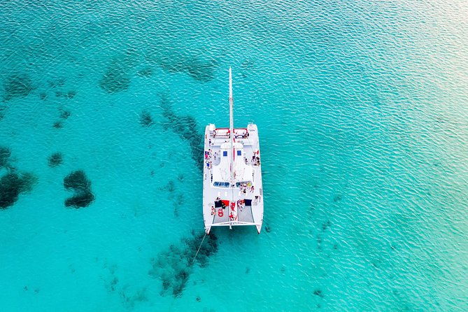 aruba-sunset-sail-with-caribbean-dinner-and-live-music