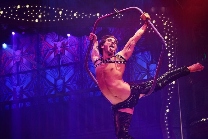 atomic-saloon-show-at-the-venetian-resort