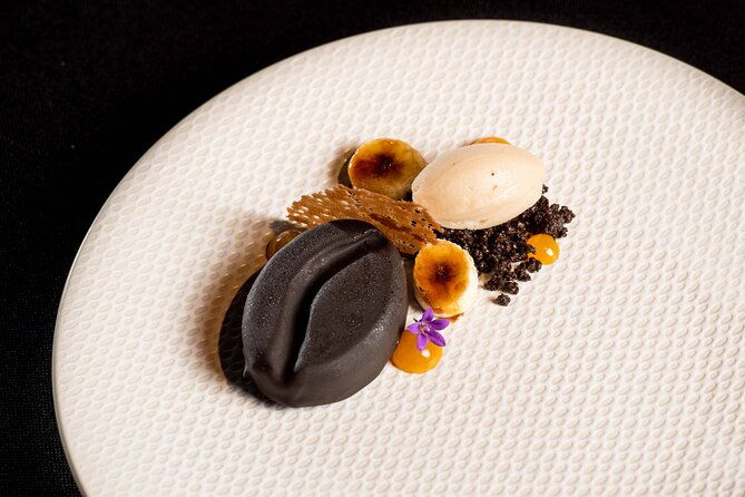audio-visual-multi-sensory-chefs-journey-dinner-experience