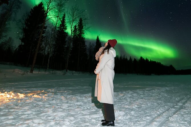 aurora-borealis-hunting-with-photography-and-videography-2