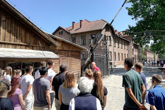 auschwitz-birkenau-fast-track-ticket-guided-tour-no-transfers