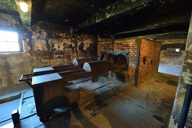 auschwitz-tour-from-wroclaw