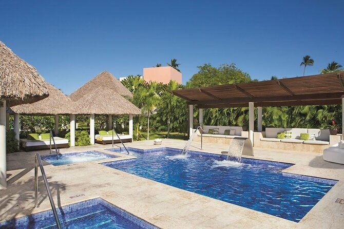 bahia-principe-esmeralda-round-trip-shuttle-punta-cana-airport