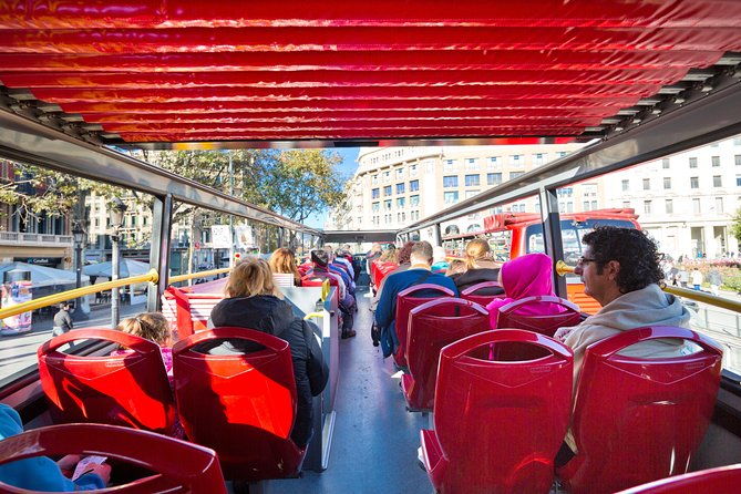 barcelona-city-tour-hop-on-hop-off-and-aquarium