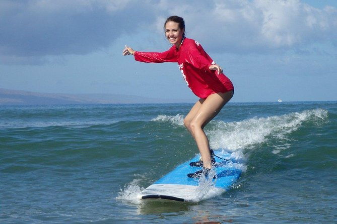 beginner-group-surf-lesson-on-maui-south-shore