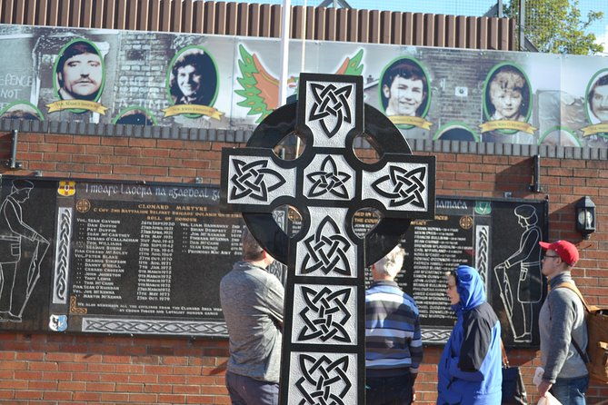 belfast-original-taxi-drivers-2hr-of-the-history-of-terror-tour
