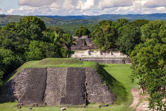 belize-city-to-xunantunich-mayan-ruins