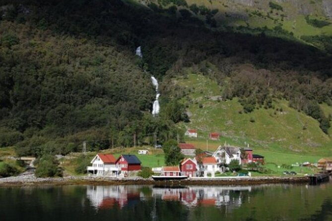 bergen-to-flam-the-king-of-fjords-one-way-or-round-trip-cruise-ticket