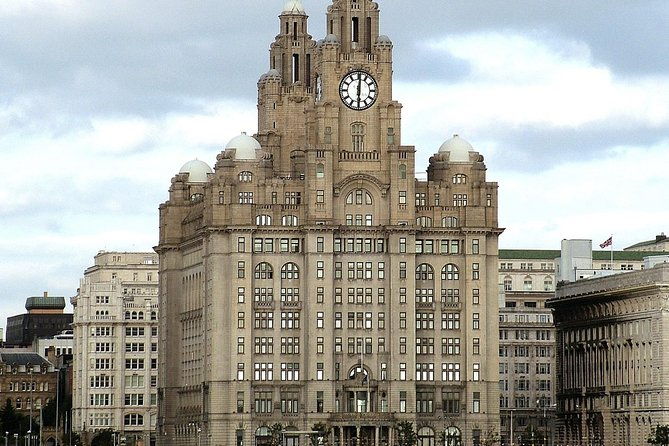best-of-liverpool-sightseeing-tour-by-private-taxi