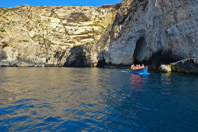 blue-grotto-and-marsaxlokk-half-day-tour-from-valletta