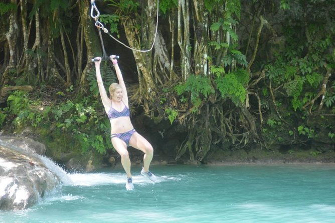 blue-hole-secret-falls-private-tour-2