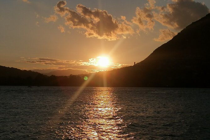 boat-tour-in-como-lake
