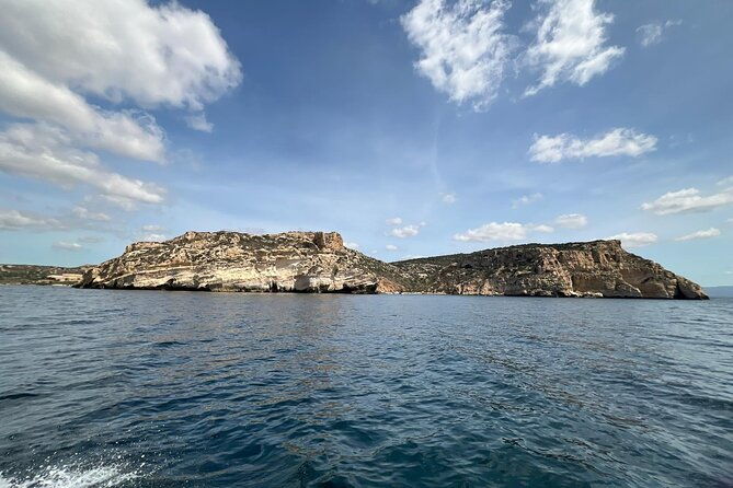 boat-tour-to-the-devils-saddle-snorkeling-drinks-and-lots-of-sun-2