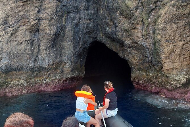 boat-trip-to-cabras-islet