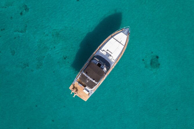 boat-yacht-tours-at-mykonos