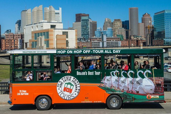 boston-hop-on-hop-off-trolley-tour-with-14-stops