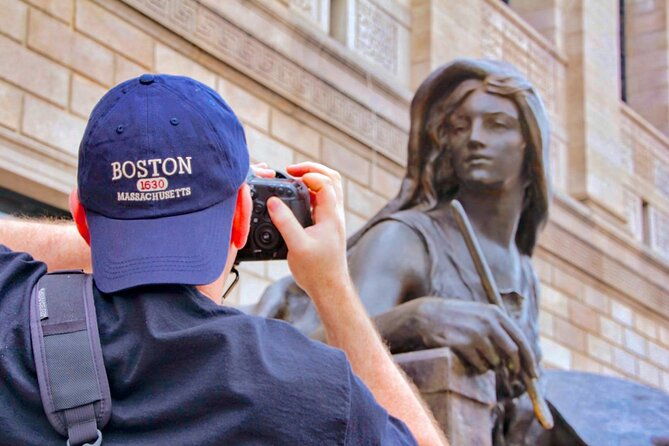 bostons-architecture-history-photo-walking-tour-small-group