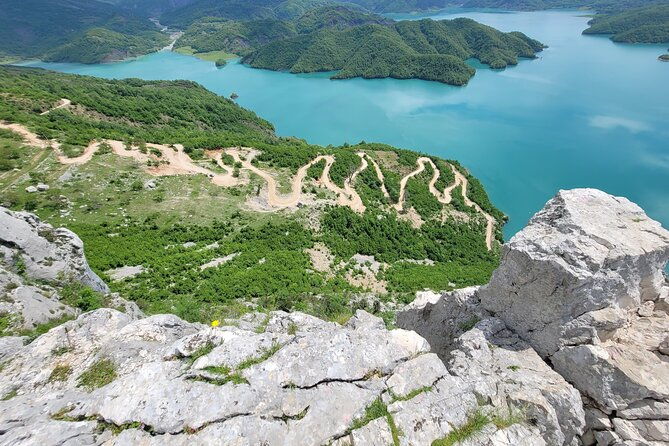 bovilla-lake-view-gamti-mountain-hike-4x4-car-suv-from-tirana