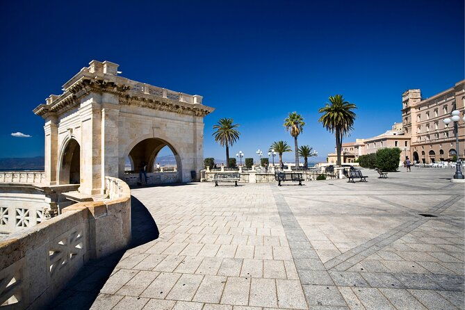 cagliari-scavenger-hunt-and-highlights-self-guided-tour