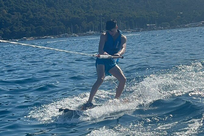 cagliari-wakeboard-and-water-games-in-the-gulf-of-angels