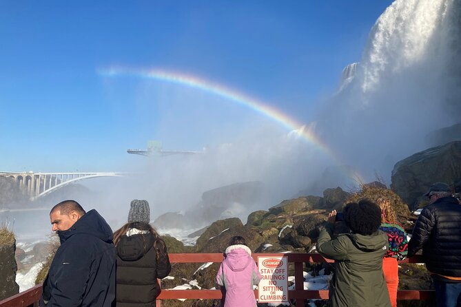 canada-usa-small-group-wonder-tour-of-niagara-falls-max-6