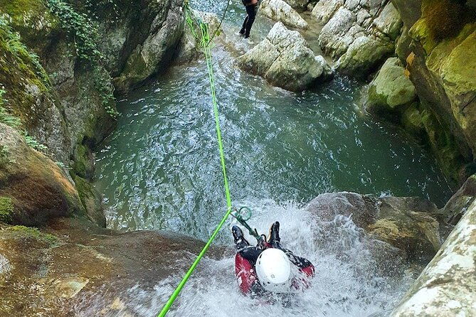 canyoning-discovery-of-versoud-in-vercors-grenoble