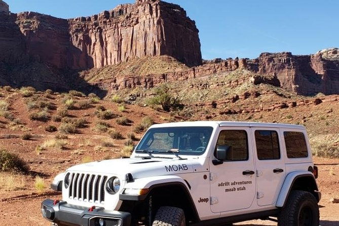 canyonlands-national-park-backcountry-4x4-adventure-from-moab