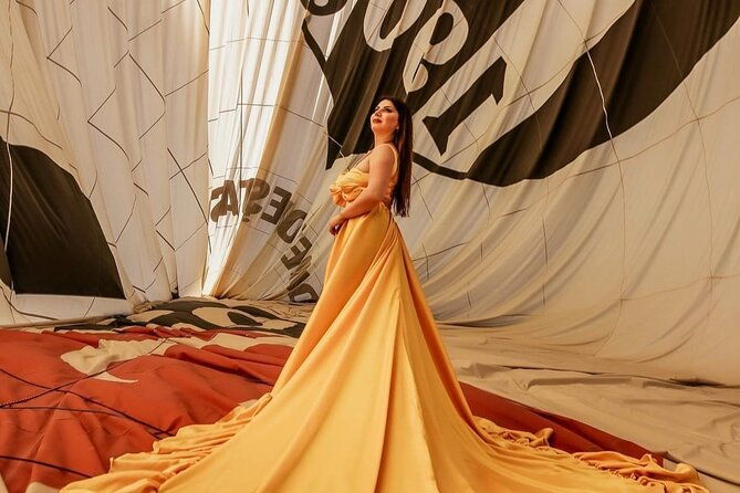 cappadocia-photoshoot-with-flying-dress-instagram-reels
